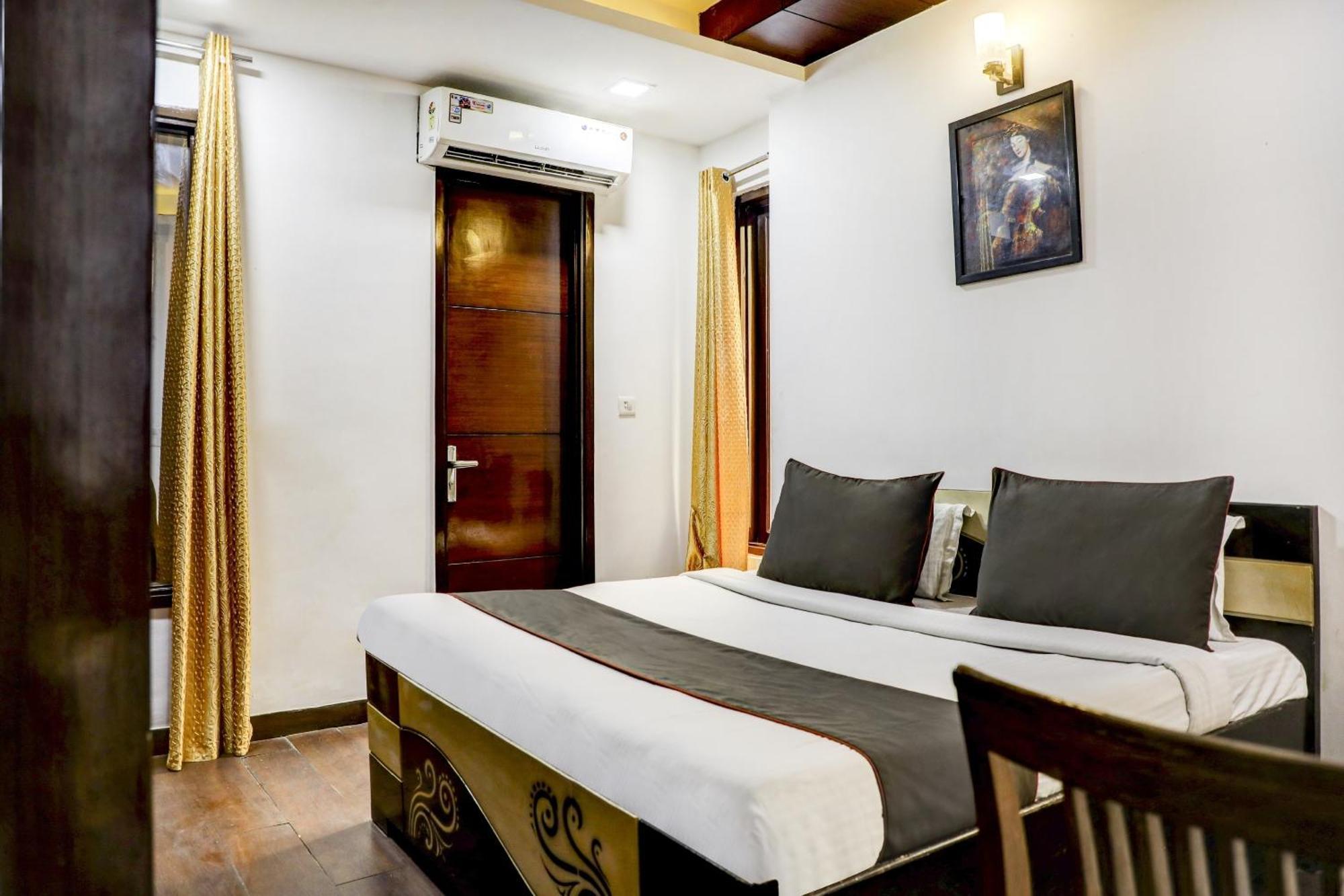 Collection O R S Villa Near Lotus Temple Neu-Delhi Exterior foto